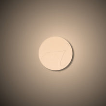 Load image into Gallery viewer, PurePressed® Base Mineral Foundation Refill (SPF 20 or 15) -