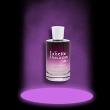 Load image into Gallery viewer, JULIETTE HAS A GUN Lili Fantasy - UNISEX FRAGRANCE
